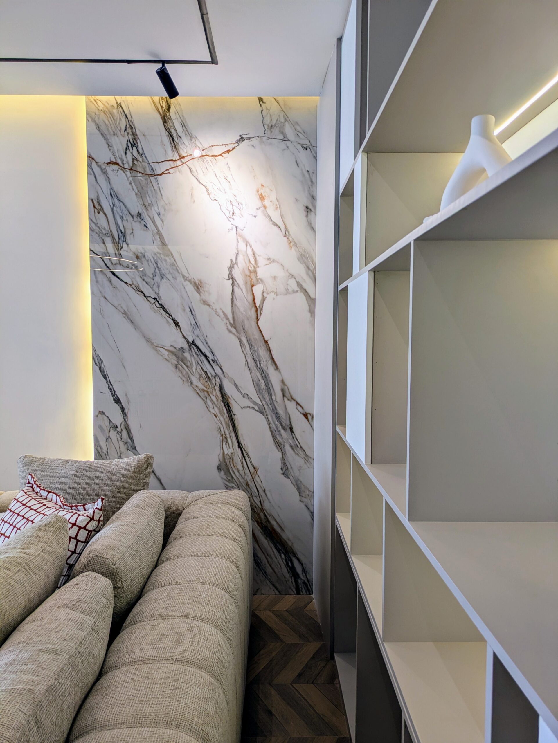 Apartment M